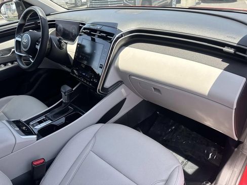 Certified 2023 Hyundai Tucson SEL w/ Convenience Package FWD image 28