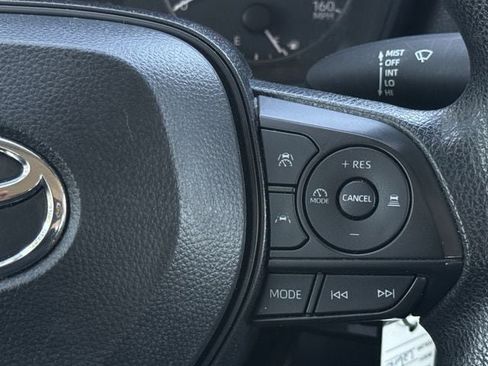 Used 2024 Toyota Corolla LE FWD image 15