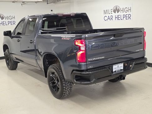 Used 2022 Chevrolet Silverado 1500 Custom Trail Boss w/ Safety Confidence Package AWD/4WD image 11