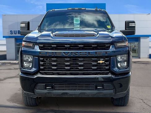 Used 2022 Chevrolet Silverado 2500 Custom w/ Custom Value Package AWD/4WD image 3