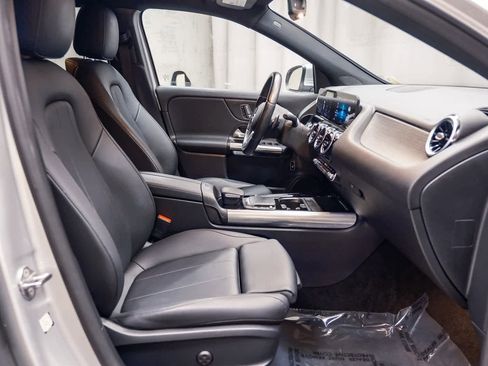 Certified 2022 Mercedes-Benz GLA 250 image 18