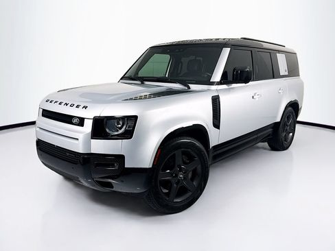 Used 2023 Land Rover Defender 130 X-Dynamic SE AWD/4WD image 1