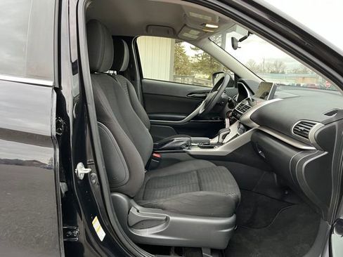 Used 2019 Mitsubishi Eclipse Cross LE image 31