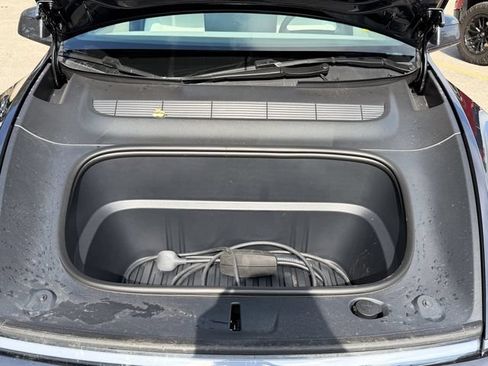 Used 2026 Tesla Model Y Long Range AWD/4WD image 19