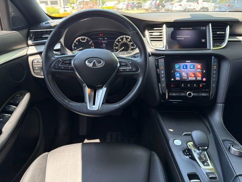 Certified 2021 INFINITI QX50 Luxe w/ Appearance Package image 2