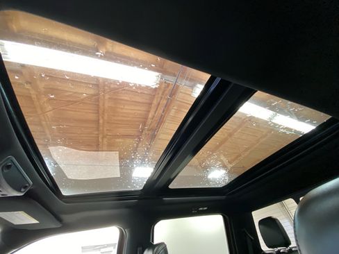 Used 2018 Ford F250 Platinum w/ Platinum Ultimate Package image 22