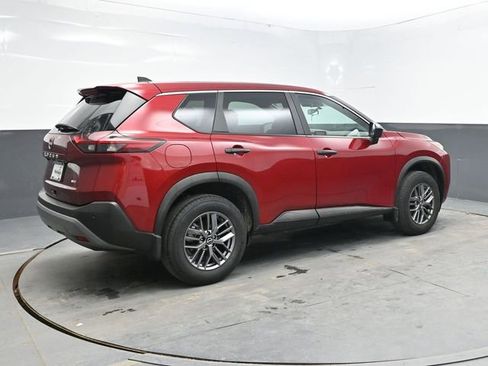 Used 2023 Nissan Rogue S AWD/4WD image 7
