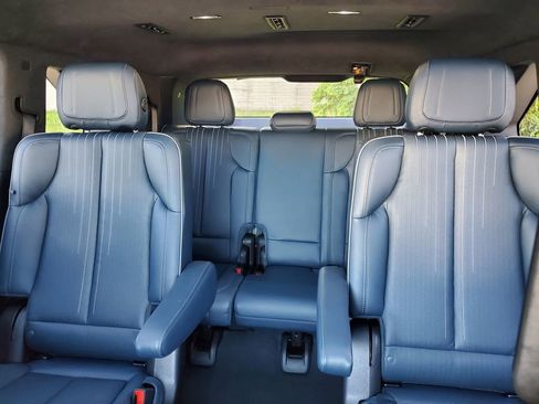 Certified 2025 Cadillac Escalade IQ Sport 2 AWD/4WD image 36