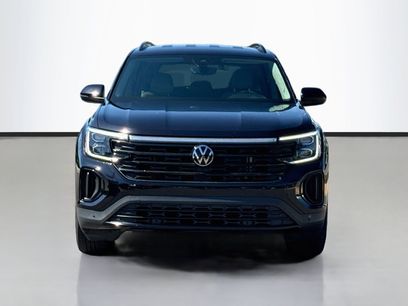 Used 2024 Volkswagen Atlas SE