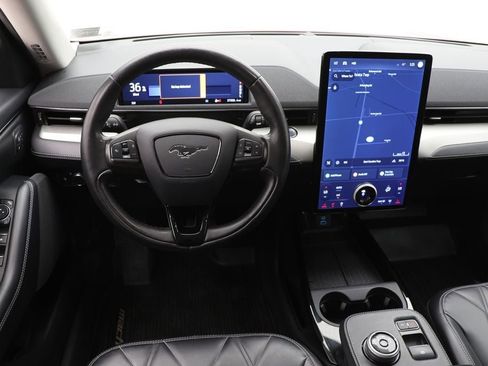 Used 2021 Ford Mustang Mach-E Select w/ Comfort/Appearance Package image 13