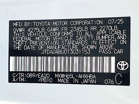 Used 2026 Toyota Prius Limited image 30