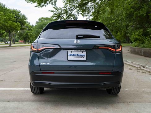 Used 2026 Honda HR-V LX image 8