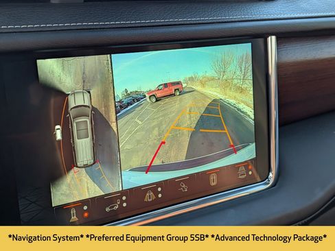 Used 2023 GMC Yukon Denali Ultimate image 9