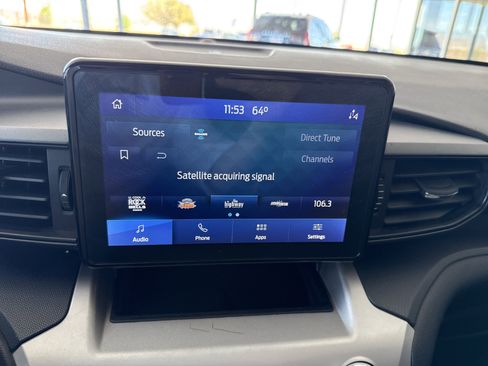 Used 2021 Ford Explorer 2WD image 25