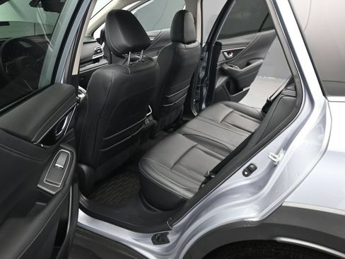 Used 2024 Subaru Outback Touring XT AWD/4WD image 11