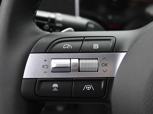 Used 2025 Hyundai Tucson SEL image 17