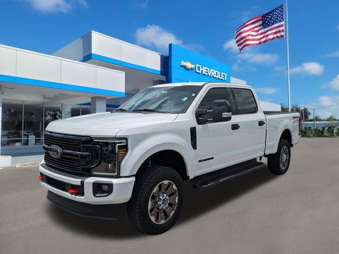 Used 2021 Ford F250 Lariat w/ Lariat Ultimate Package AWD/4WD image 4