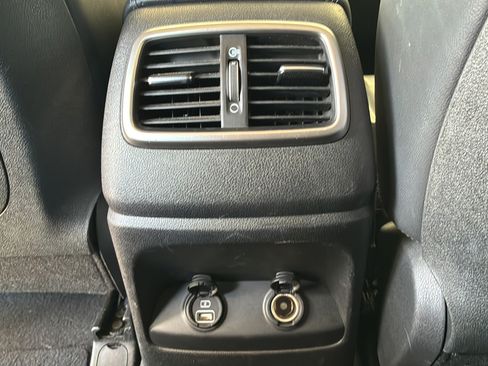 Used 2019 Kia Sorento EX AWD/4WD image 25