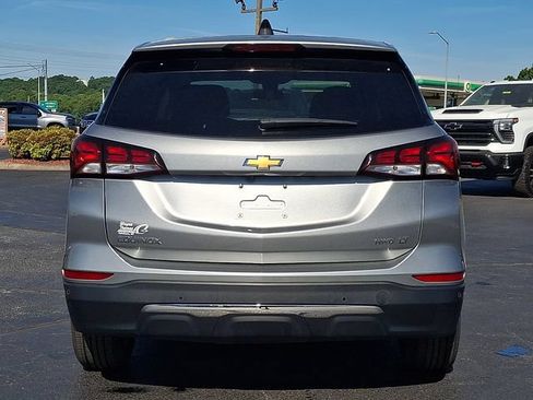 Used 2024 Chevrolet Equinox LT AWD/4WD image 6
