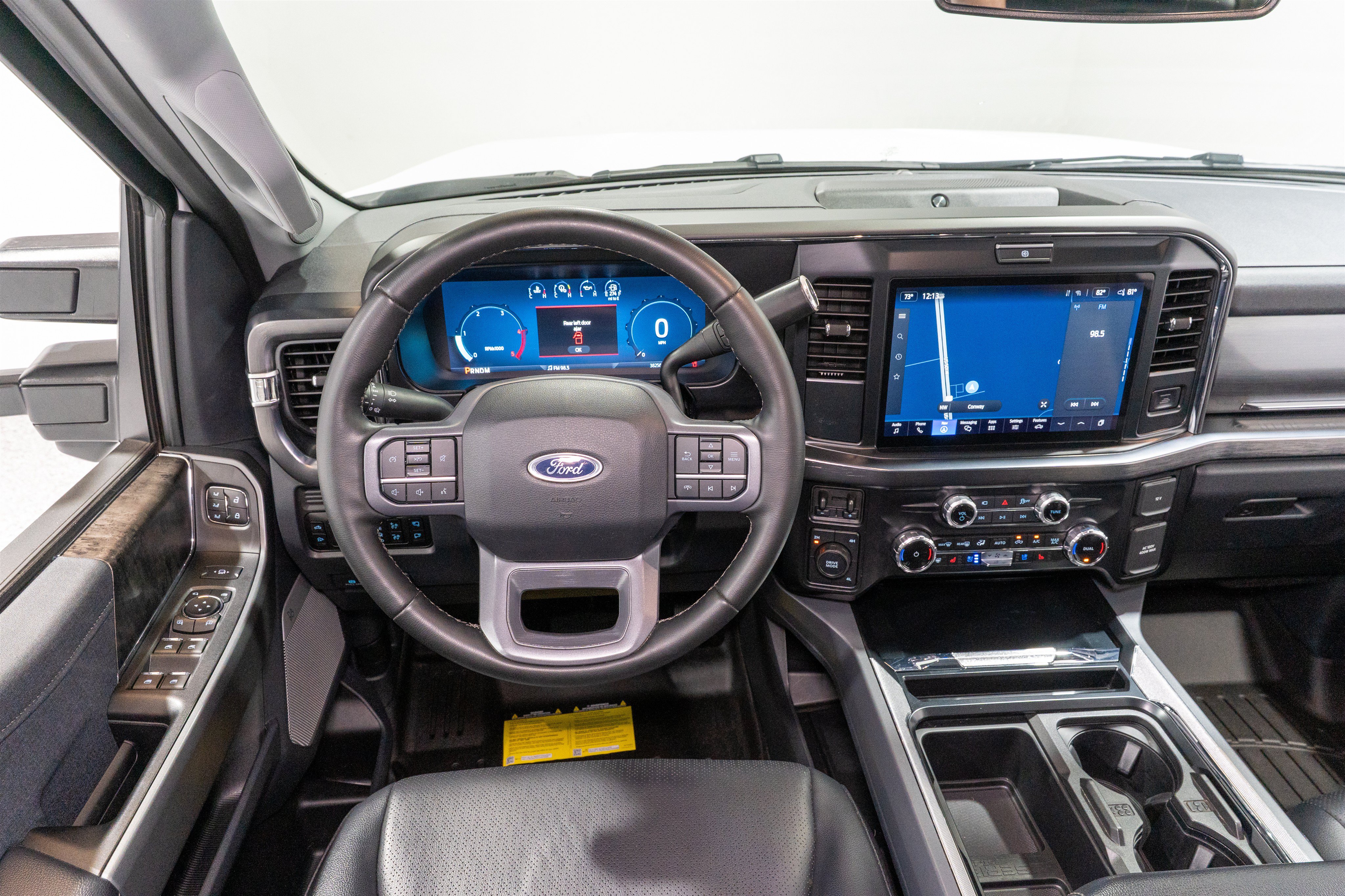 Used 2025 Ford F250 Lariat AWD/4WD image 13
