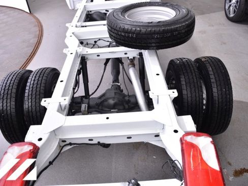 New 2024 Mercedes-Benz Sprinter 3500 image 23