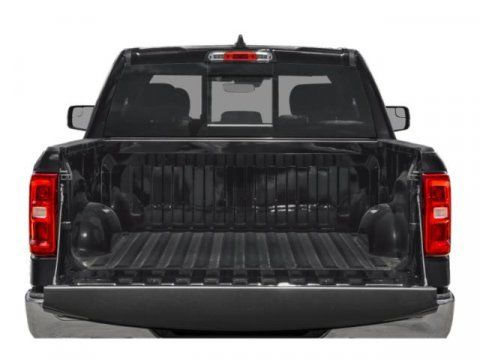 Used 2025 RAM 1500 Big Horn AWD/4WD image 13
