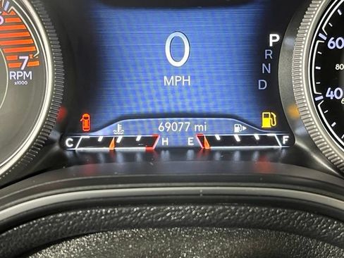 Used 2019 Jeep Cherokee Limited AWD/4WD image 22