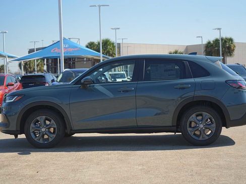 New 2026 Honda HR-V LX image 3