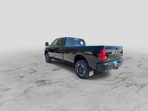 New 2026 RAM 3500 Laramie AWD/4WD image 6