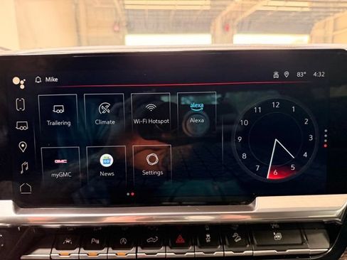 Used 2024 GMC Sierra 1500 Elevation w/ Elevation Premium Package AWD/4WD image 46