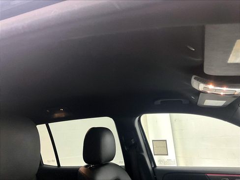 Certified 2022 Mercedes-Benz GLB 250 image 28