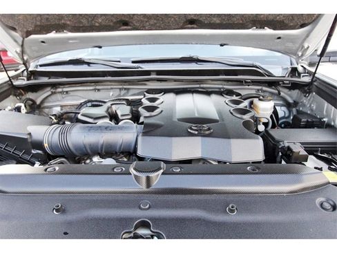 Used 2023 Toyota 4Runner SR5 image 30