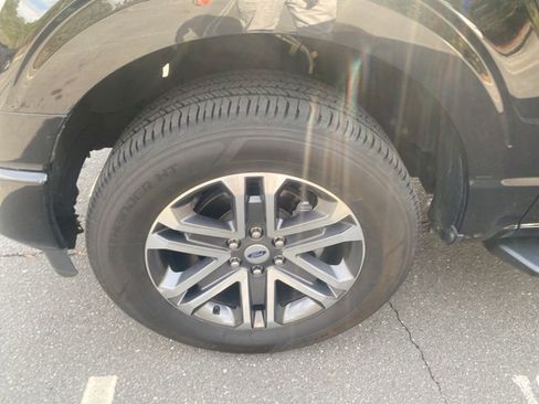 Used 2022 Ford F150 XL w/ STX Appearance Package image 11