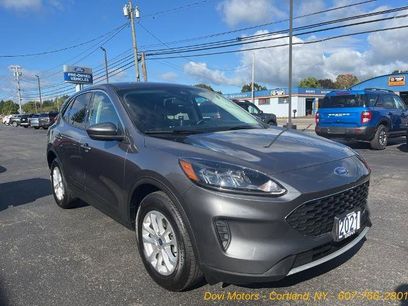 Certified 2021 Ford Escape SE w/ Cold Weather Package