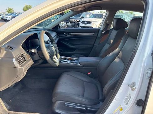 Used 2019 Honda Accord LX image 15