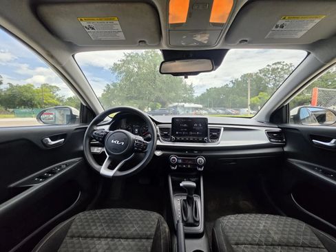 Used 2022 Kia Rio S w/ Technology Package FWD image 11