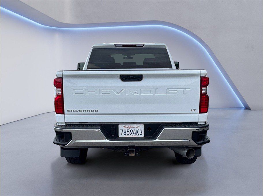 Used 2023 Chevrolet Silverado 2500 LT AWD/4WD image 5