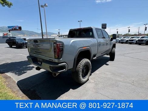 Used 2025 GMC Sierra 3500 AT4 w/ AT4 Premium Plus Package AWD/4WD image 4