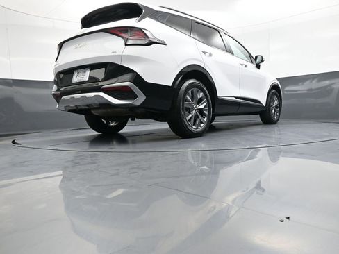 Certified 2023 Kia Sportage SX AWD/4WD image 31