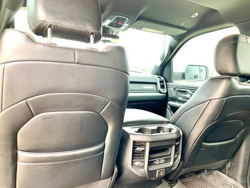 Used 2023 RAM 1500 Laramie AWD/4WD image 15
