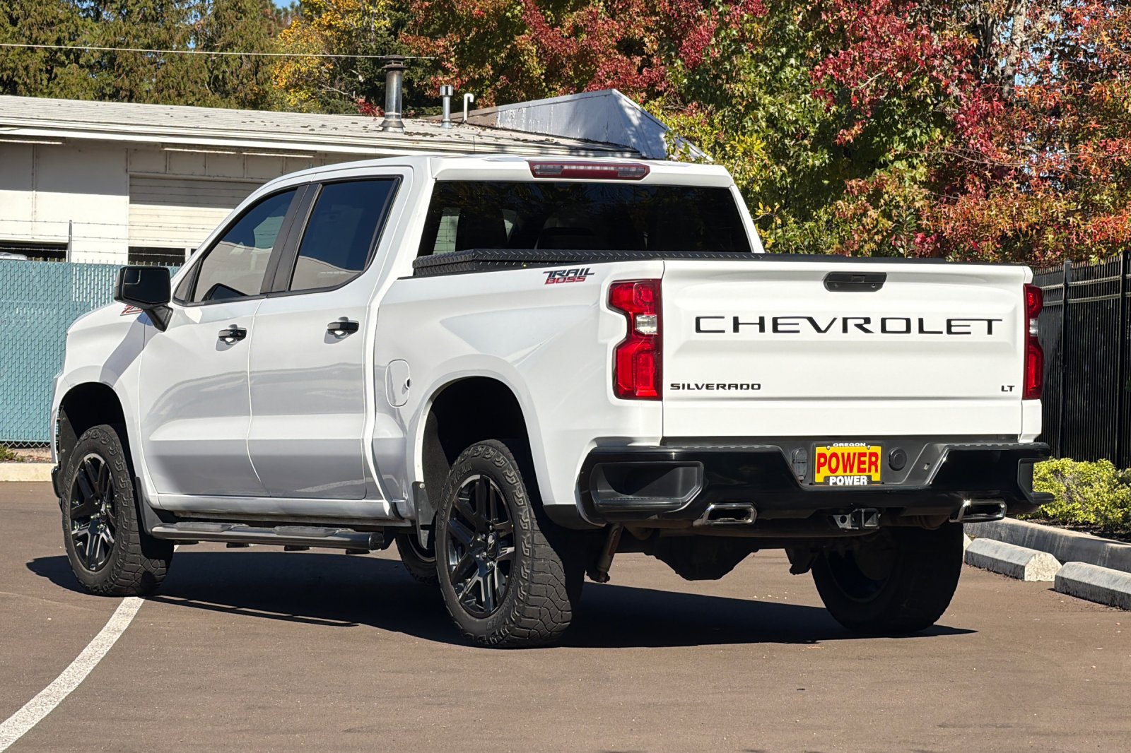 Used 2021 Chevrolet Silverado 1500 LT Trail Boss w/ Bed Protection Package AWD/4WD image 6
