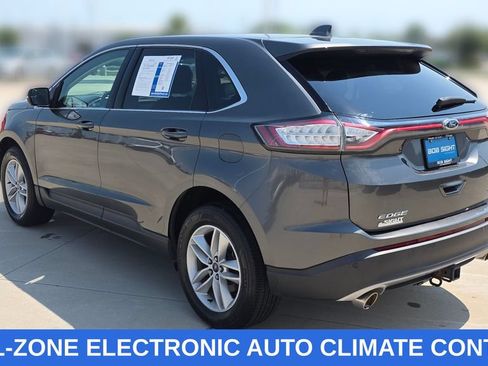 Used 2017 Ford Edge SEL w/ Equipment Group 201A AWD/4WD image 3