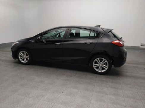 Used 2019 Chevrolet Cruze LS w/ LS Convenience Package FWD image 3