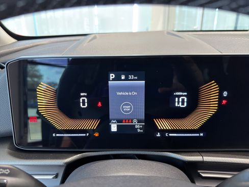 New 2026 Kia Sportage LX image 10