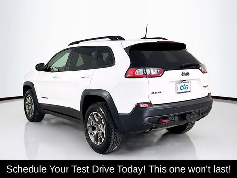 Used 2022 Jeep Cherokee Trailhawk w/ Sun, Sound & Nav Group AWD/4WD image 6