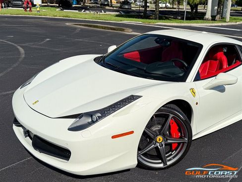 Used 2014 Ferrari 458 Italia Coupe RWD image 9
