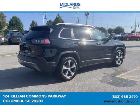 Used 2019 Jeep Cherokee Limited FWD image 6
