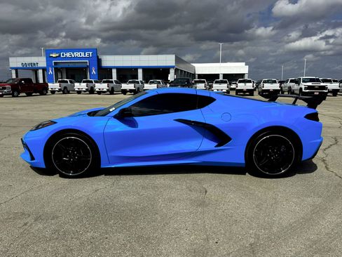 Used 2025 Chevrolet Corvette Stingray Coupe w/ 1LT image 13