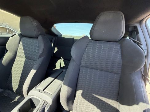 Used 2023 Toyota GR86 RWD image 13