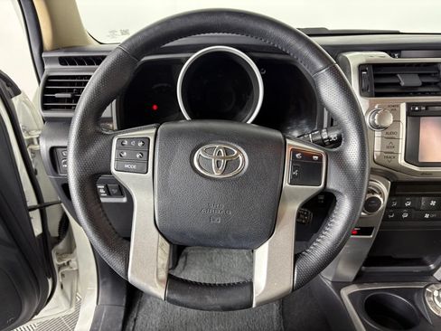 Used 2013 Toyota 4Runner Limited AWD/4WD image 2